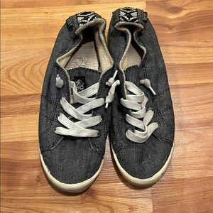 Roxy 7 Black and White Patterned Slip-On Sneakers